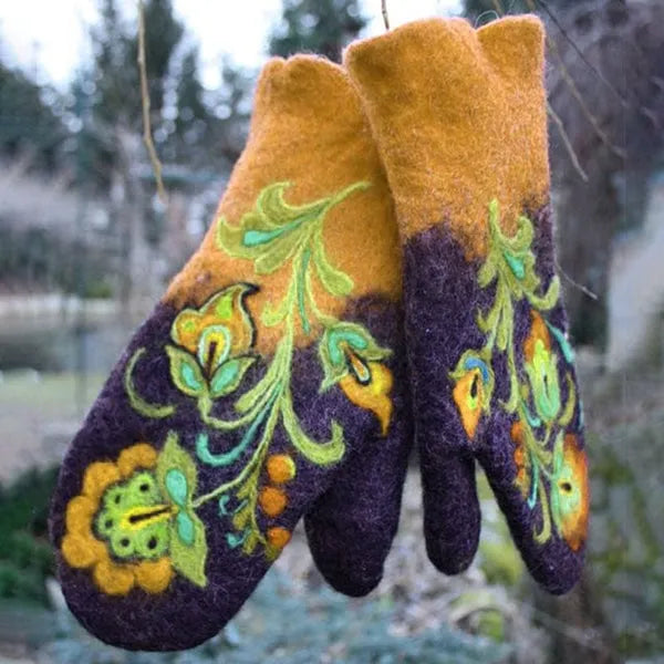 Embroidery Flowers Mittens